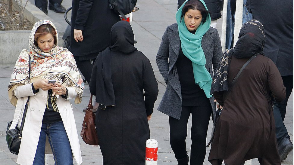 Iran, Teheran, perempuan