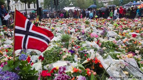 Satu Dekade Pembantaian oleh Ekstremis Kanan di Norwegia, Kebencian itu Dirasa Makin Meningkat