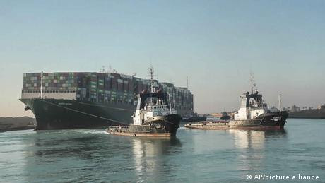 Akhirnya Kapal Ever Given Bebas Setelah Kandas Hampir Seminggu di Terusan Suez