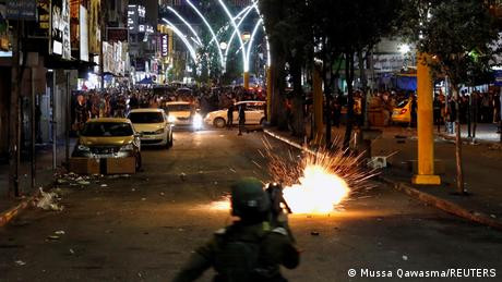 Warga Arab dan Yahudi di Israel Saling Serang Pada Malam Idul Fitri