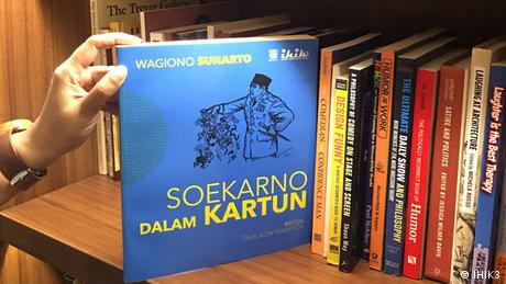 Serius Meneliti Humor dan Komedi di Perpustakaan Humor Pertama di Indonesia