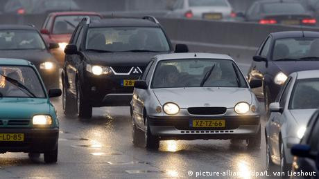 Belanda Akan Kurangi Batas Kecepatan Kendaraan untuk Kurangi Emisi