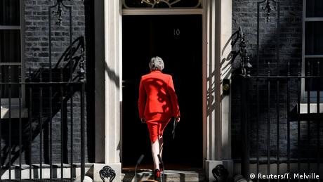 PM Inggris Theresa May Akhirnya Menyerah dan Mundur