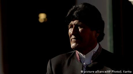 Terima Suaka Meksiko, Morales Tinggalkan Bolivia