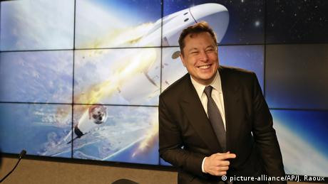Siapa Elon Musk, Pengusaha Sukses di Balik SpaceX?