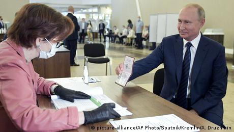 Presiden Rusia Vladimir Putin Menang dalam Referendum Reformasi Konstitusi